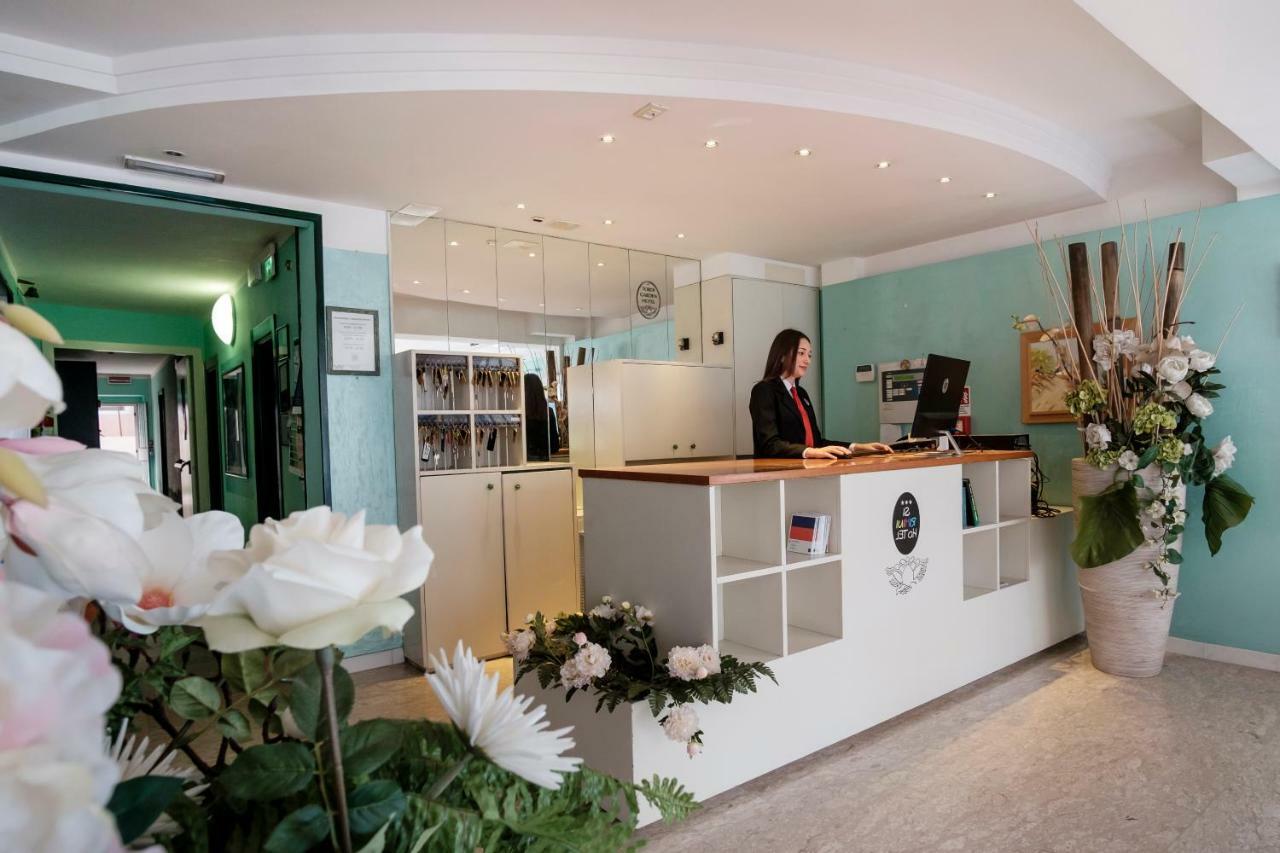 Si Rimini Hotel Exterior photo